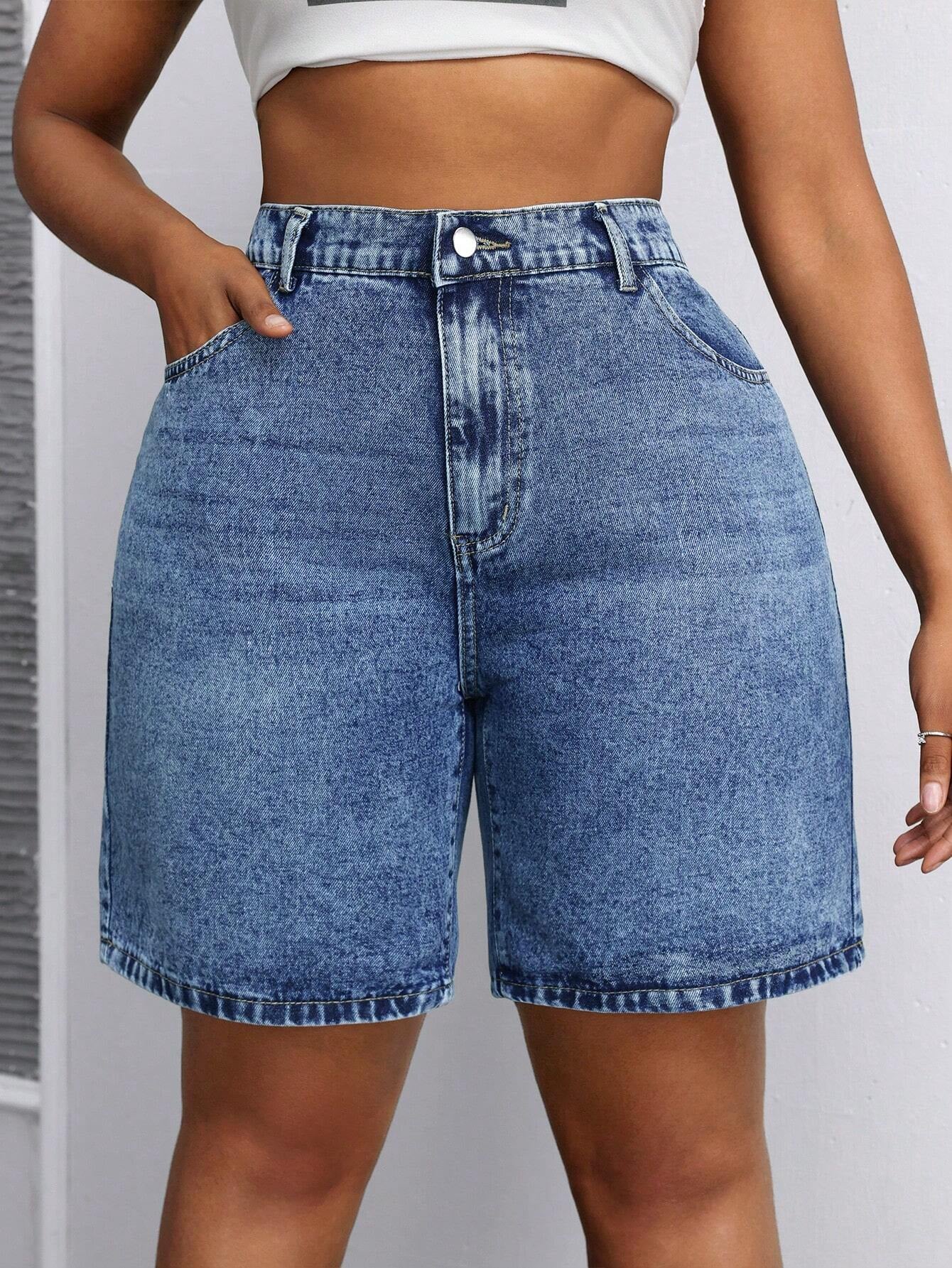 SHEIN Ezwear plus Size Water Wash Slanted Pocket Straight Leg Denim Shorts Summer Outfits for Women Festival Outfits Bermuda Shorts Casual